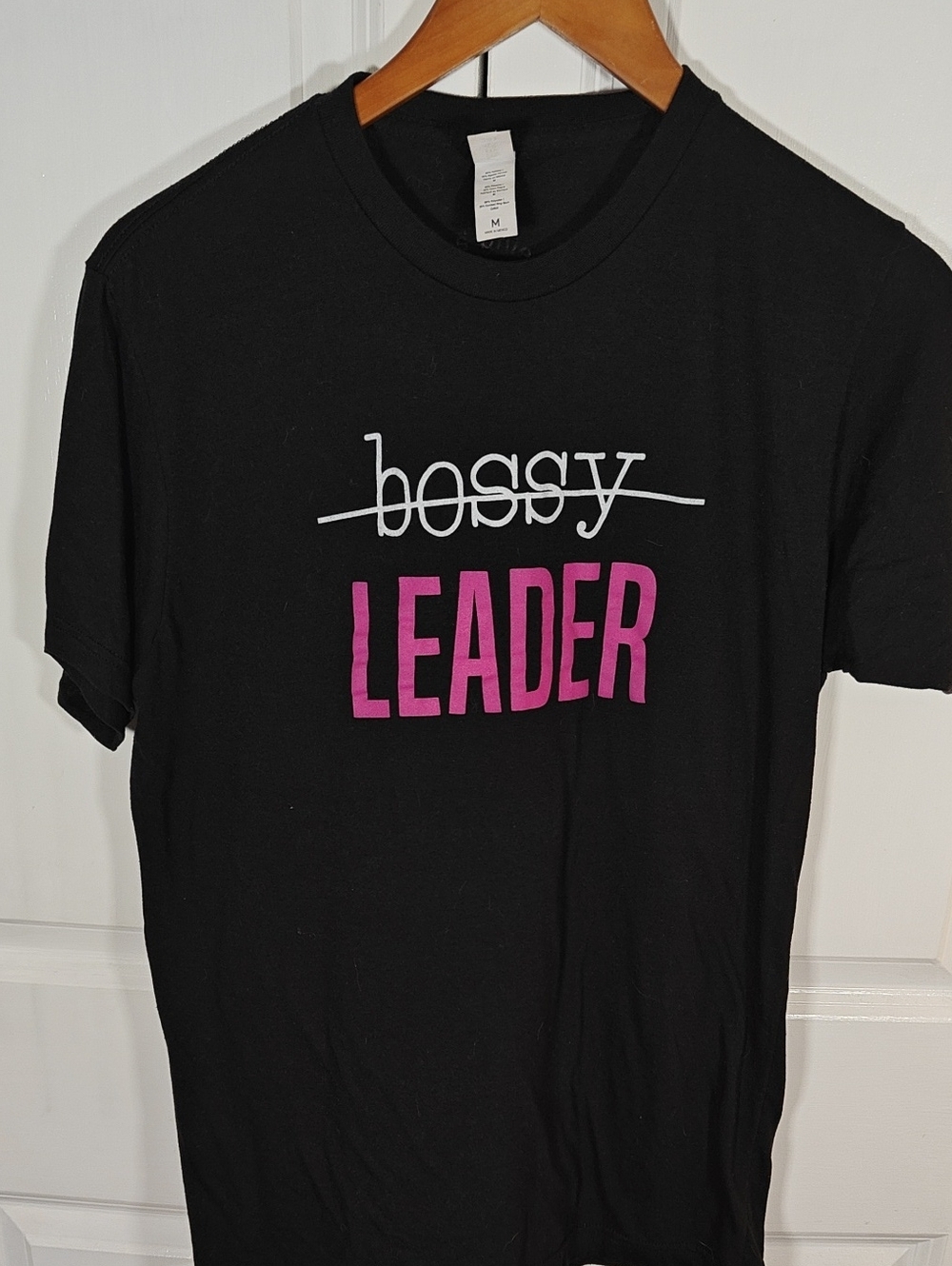 Tultex Womens Black Feminist Bossy Leader Graphic Short Sleeve Tee Medium